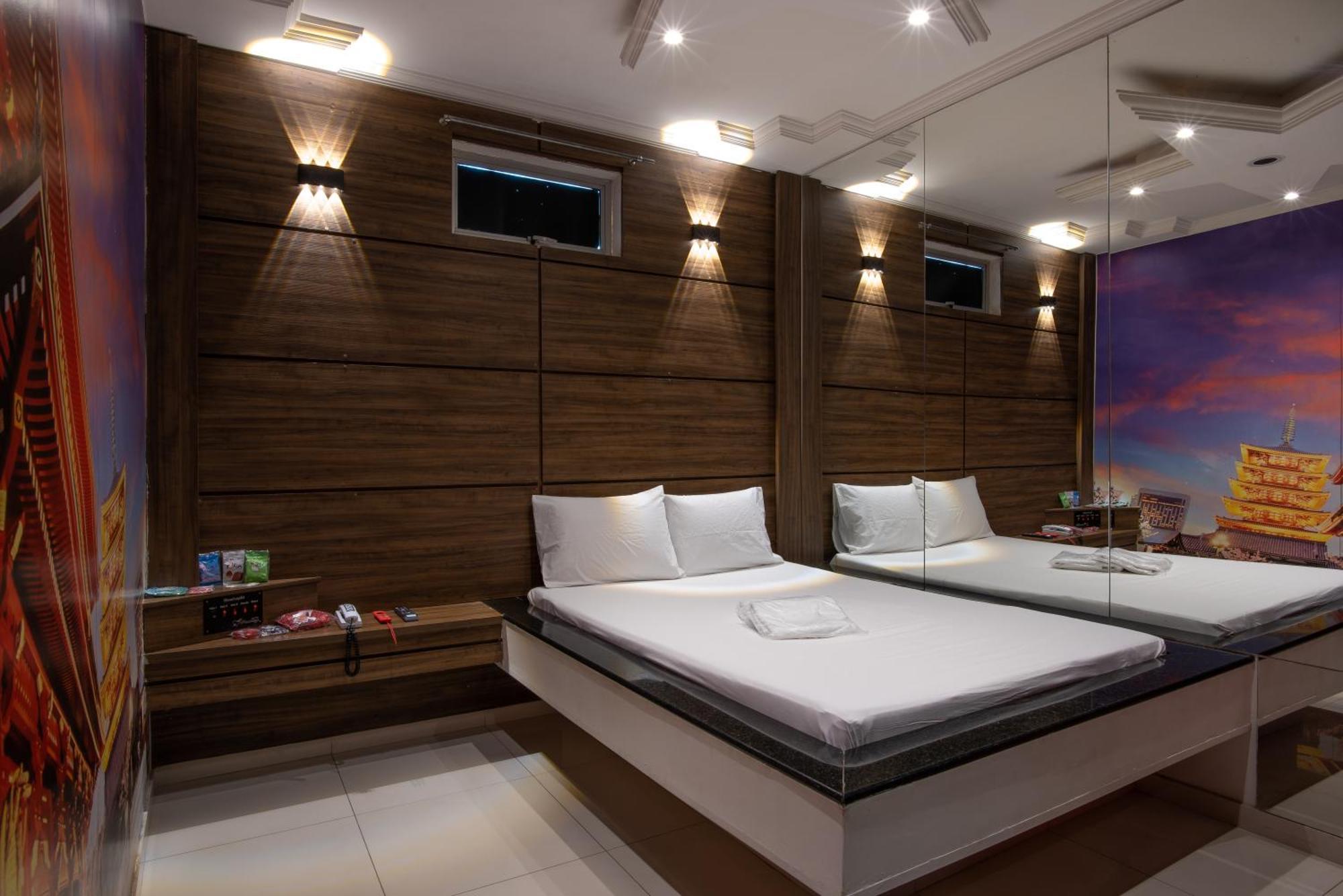 Classic Double Room